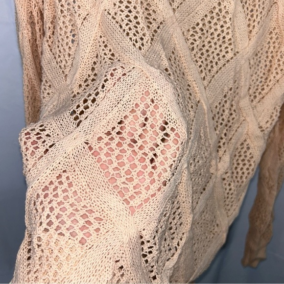 Blu Pepper Sweater Open Crochet Knit U-Scoop Neck Long Sleeve Top Pullover Shirt - Picture 4 of 12